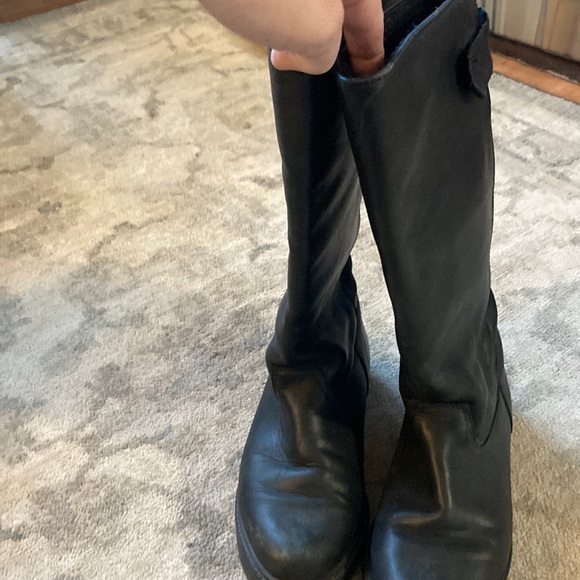 Jessica Shoes - Jessica leather slip on winter boots